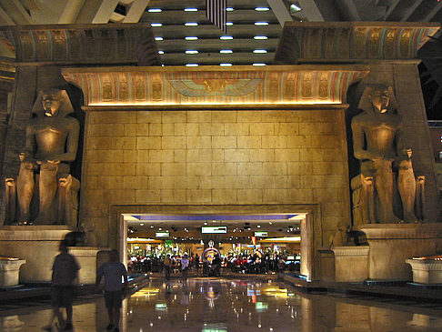Casino im Hotel Luxor Fotos