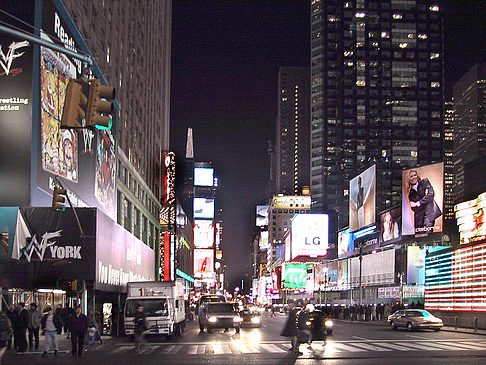 Times Square bei Nacht Foto 